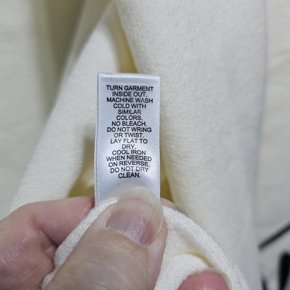 NWT Cato Collection Limited Edition Cream Long Cardigan Black Flowers Size 2X. - Picture 8 of 10